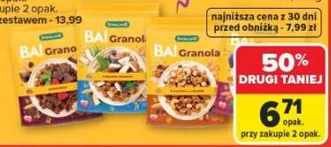 Granola z czekoladą i owocami