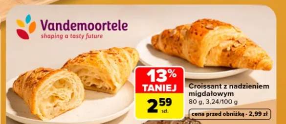 Croissant z nadzieniem migdałowym